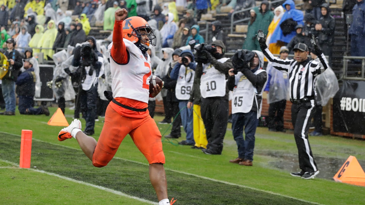 Illinois enjoying momentum as Rutgers comes to town